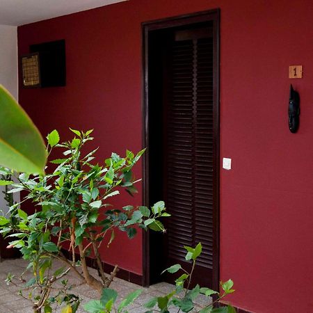 Hotel Sunugal Сали Портудал Екстериор снимка