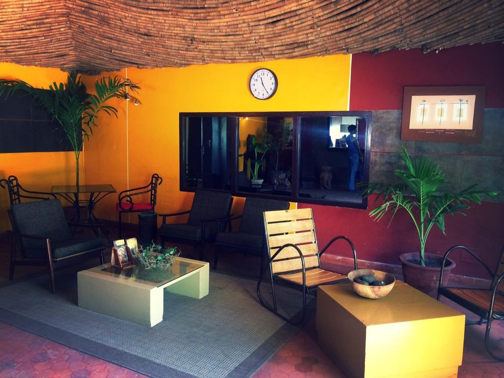 Hotel Sunugal Сали Портудал Екстериор снимка